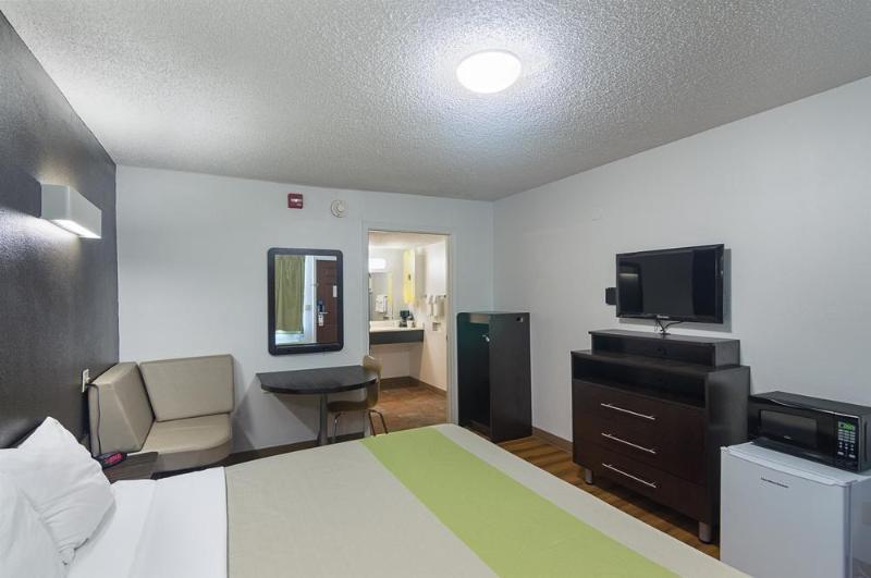 Studio Inn Extended Stay Oklahoma City Airport By Oyo 外观 照片