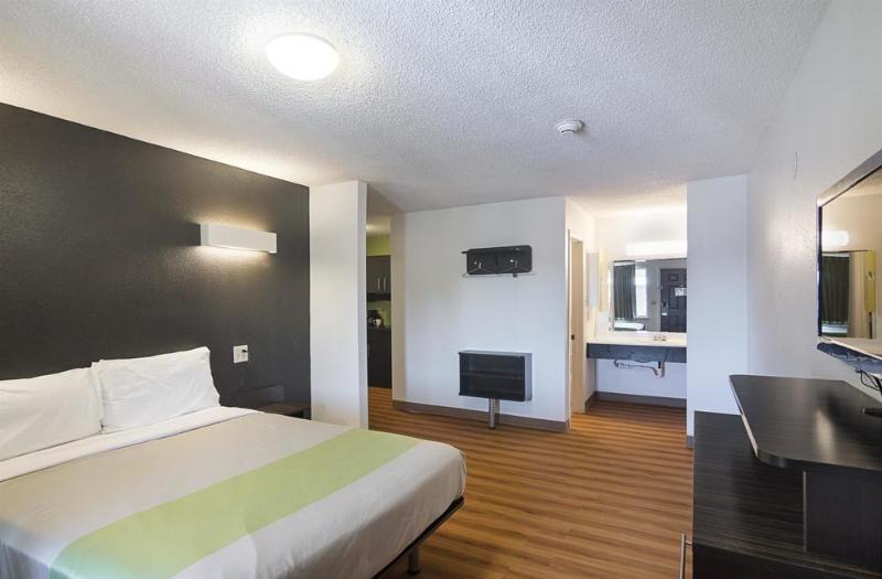 Studio Inn Extended Stay Oklahoma City Airport By Oyo 外观 照片