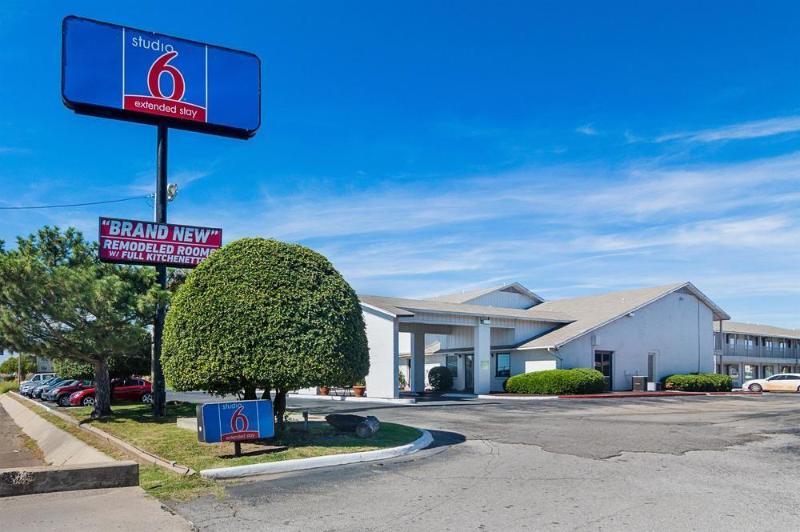 Studio Inn Extended Stay Oklahoma City Airport By Oyo 外观 照片